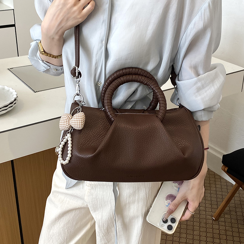 Женские сумки с круглой ручкой – обзор и цена Luxury Bags Consignment