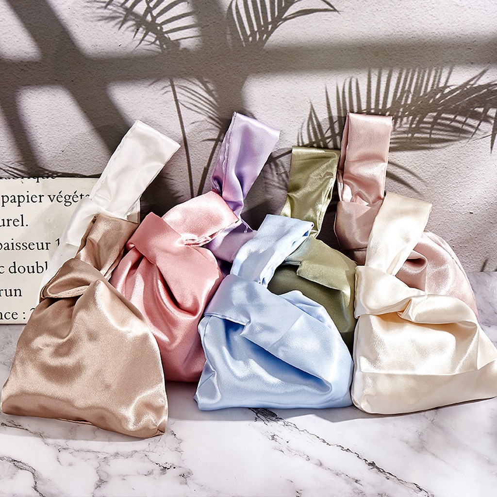 Женская шелковая атласная сумк – обзор и цена Luxury Bags Consignment